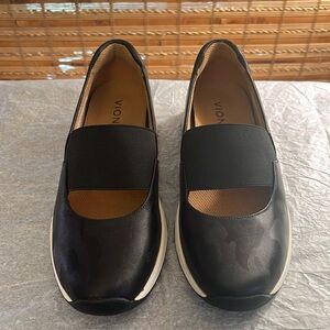 NWOB Vionic Cadee Camo Sz 6W